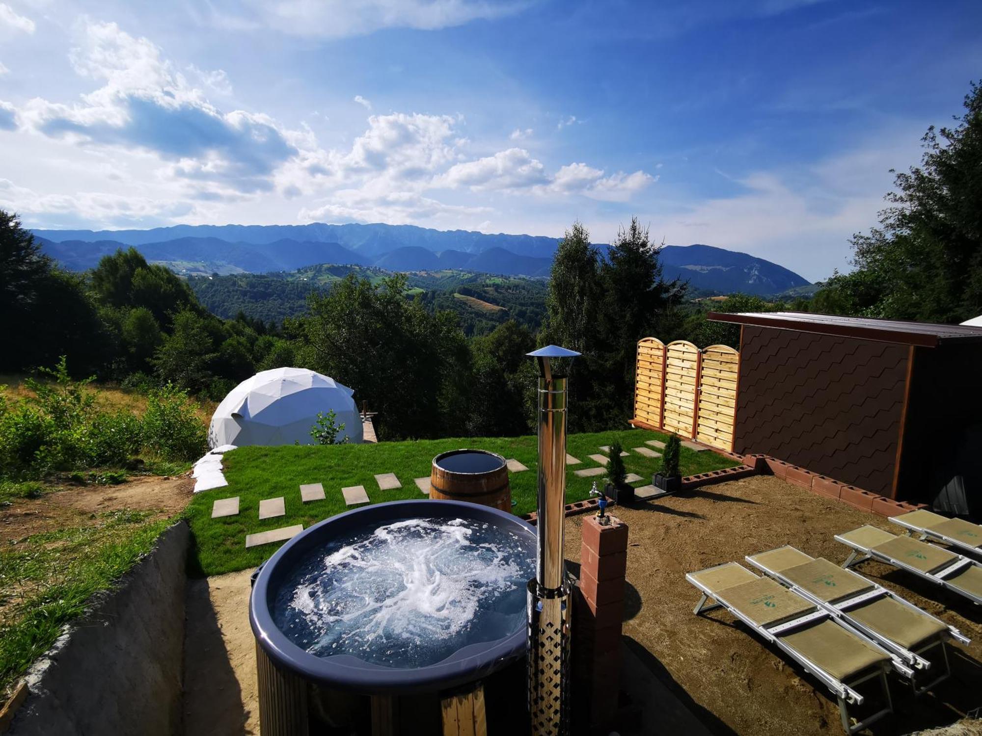 Glamping Zazen Hotel Drumu Carului Bagian luar foto