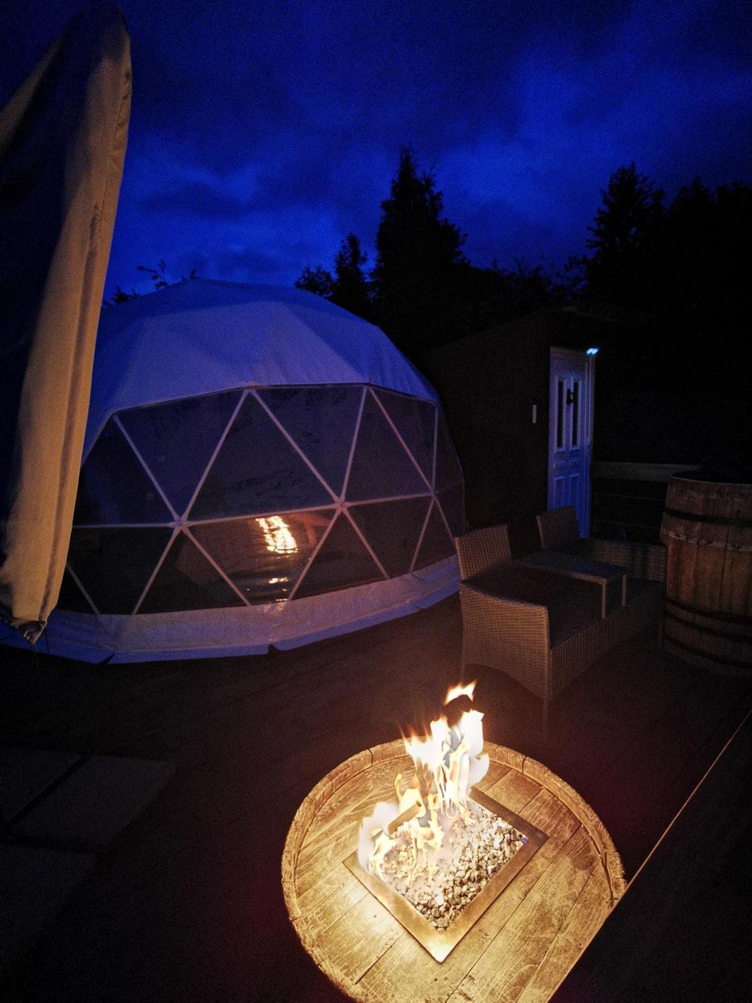 Glamping Zazen Hotel Drumu Carului Ruang foto